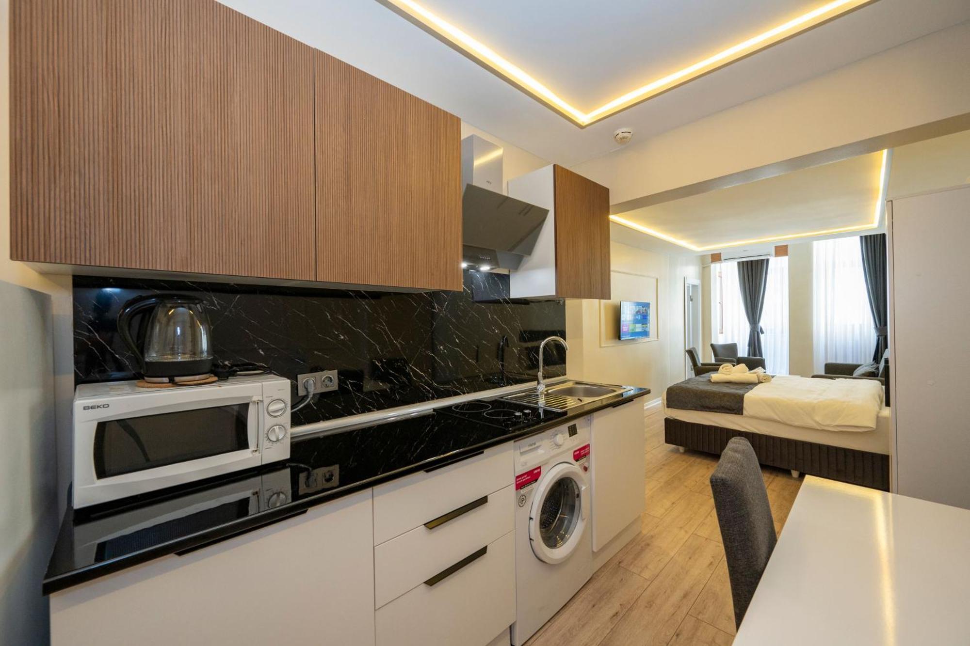 Aiza Suites Истанбул Екстериор снимка